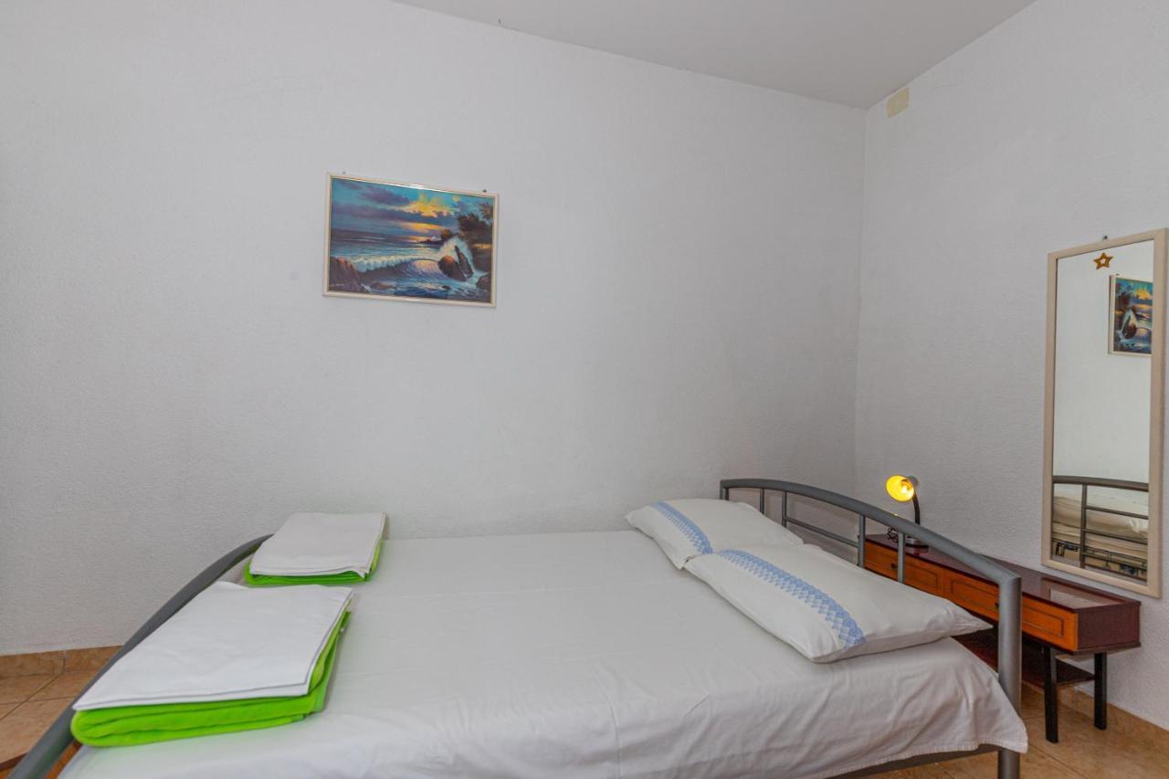 Apartmani Loki 德拉马利 外观 照片